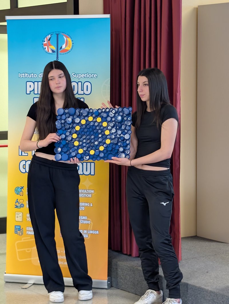 PXL_20260511_094507779